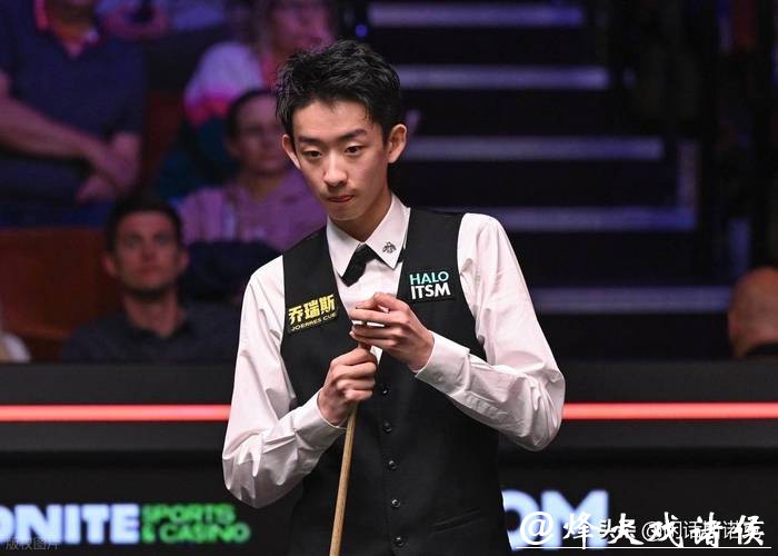 吴宜泽6-0零封霍金斯 强势挺进斯诺克国锦赛四强